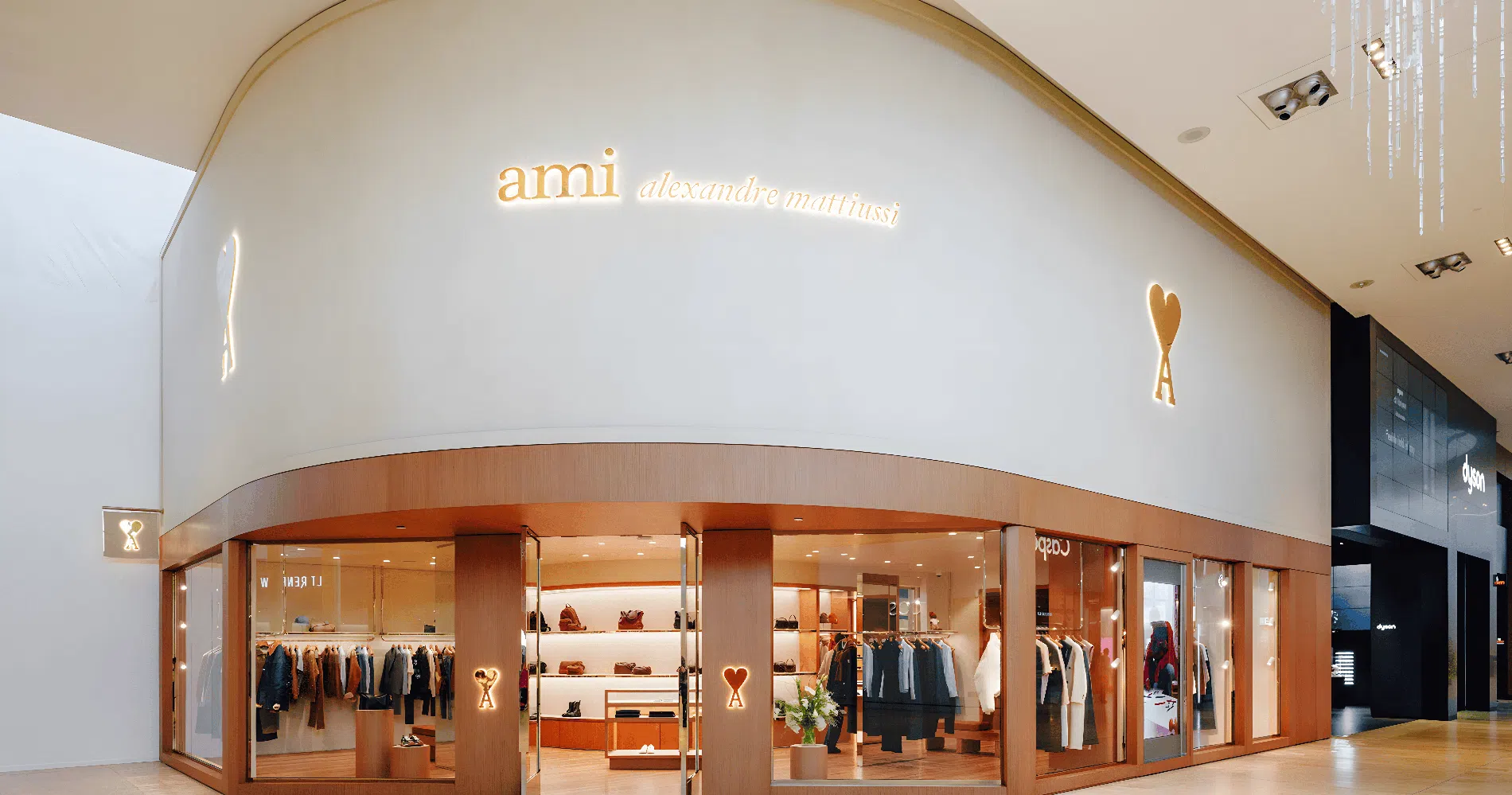 Banner 1 - Ami Paris Sverige