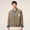 Beige Ami de Coeur Cardigan i ull Beige Ami de Coeur Cardigan i ull