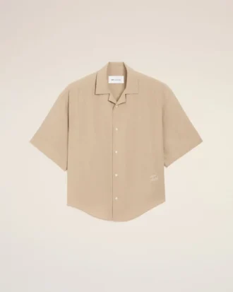 Beige kortärmad broderad Ami Paris-skjorta i boxig modell