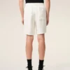 Beige shorts i linneblandning med resår i midjan från Ami de Coeur Beige shorts i linneblandning med resår i midjan från Ami de Coeur