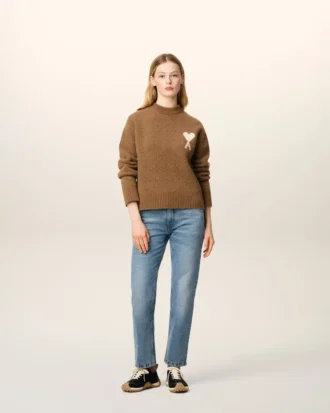 Blå bomullsjeans i klassisk passform Blå bomullsjeans i klassisk passform