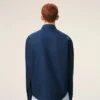 Blå bomullsskjorta med Ami de Coeur-broderi Blå bomullsskjorta med Ami de Coeur-broderi