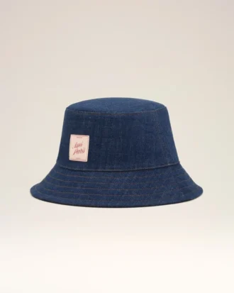 Blå denimhatt med Ami Paris Heritage-märke