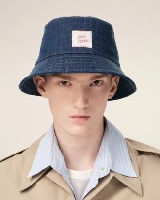 Blå denimhatt med Ami Paris Heritage-märke