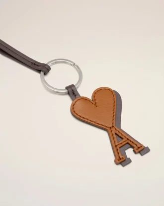 Brun lädernyckelring Ami de Coeur