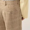 Bruna shorts i ull med Prince of Wales-rutmönster Bruna shorts i ull med Prince of Wales-rutmönster