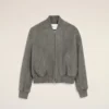 Grå jacka i getskinn med dragkedja och Ami de Coeur-broderi Grå jacka i getskinn med dragkedja och Ami de Coeur-broderi