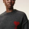 Grå tröja i ull med rund hals och kontrasterande Ami de Coeur Grå tröja i ull med rund hals och kontrasterande Ami de Coeur
