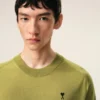 Grön Ami de Coeur Sweater i ull med rund hals Grön Ami de Coeur Sweater i ull med rund hals