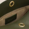 Grön Carrousel-väska i medelstorlek i kohud Grön Carrousel-väska i medelstorlek i kohud