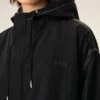 Lång parkas i svart nylon
