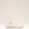 Mjuka sneakers i vitt ko-läder Mjuka sneakers i vitt ko-läder