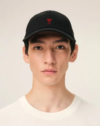Svart Ami de Coeur Cap i bomull med broderi