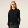 Svart Ami de Coeur Cardigan i ull med rund hals Svart Ami de Coeur Cardigan i ull med rund hals