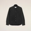 Svart denimskjorta i bomull med Ami de Coeur-broderi Svart denimskjorta i bomull med Ami de Coeur-broderi