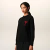 Svart tröja i ull med rund hals och kontrasterande Ami de Coeur Svart tröja i ull med rund hals och kontrasterande Ami de Coeur