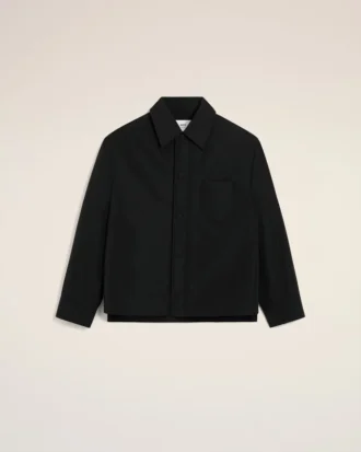 Svart vadderad Ami de Coeur-overshirt i taft Svart vadderad Ami de Coeur-overshirt i taft
