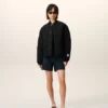 Svart vadderad jacka i nylon Svart vadderad jacka i nylon