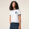 Vit Ami de Coeur T-Shirt med stickad bomullspatch Vit Ami de Coeur T-Shirt med stickad bomullspatch