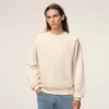 Vit bomullssweatshirt med Ami de Coeur-prägling Vit bomullssweatshirt med Ami de Coeur-prägling