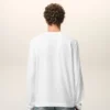 Vit bomullströja med röda Ami de Coeur-broderier och långa ärmar Vit bomullströja med röda Ami de Coeur-broderier och långa ärmar