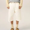 Vita bomullsshorts med vid passform Vita bomullsshorts med vid passform